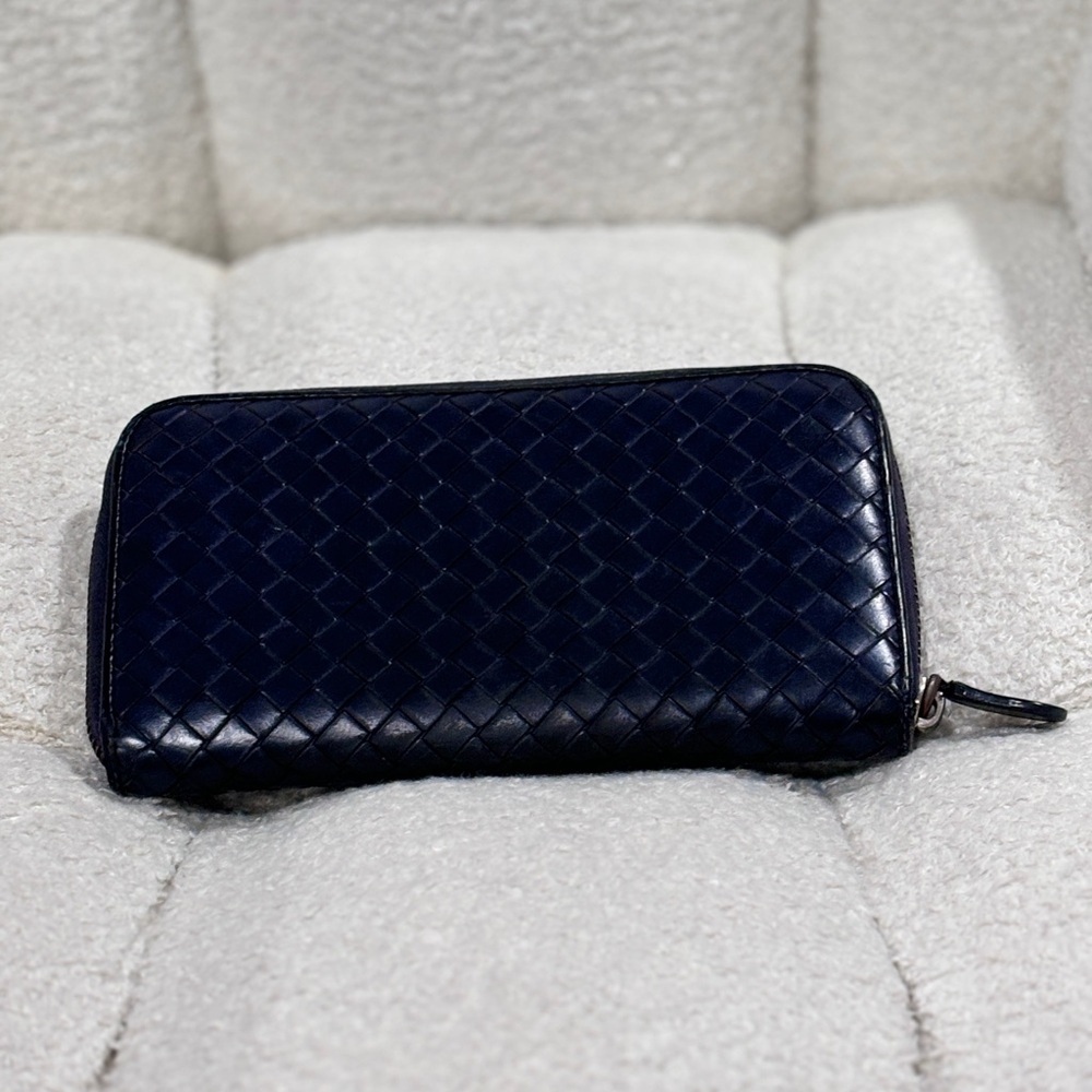 💯 Authentic Bottega Veneta Zip Long Wallet